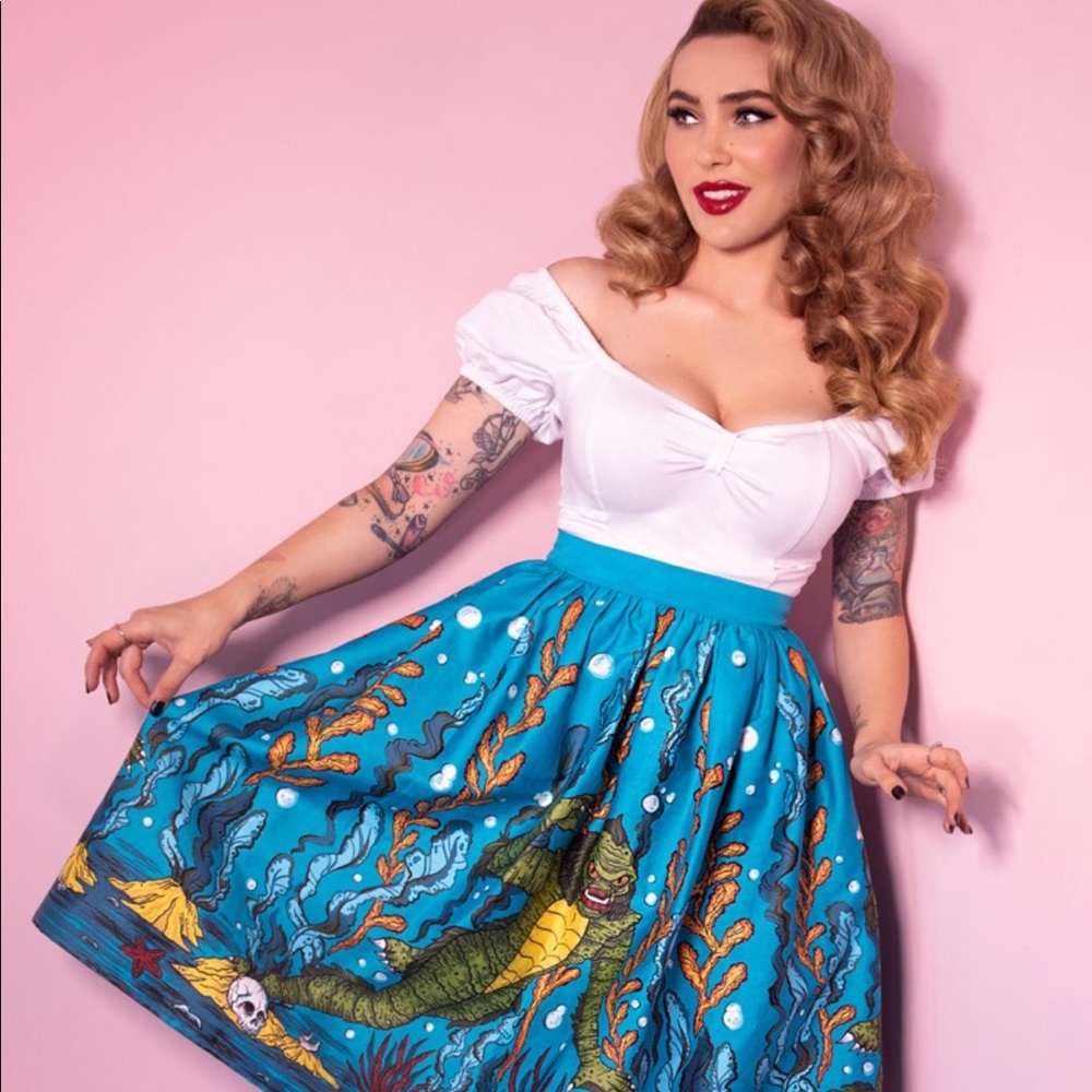VIXEN SWING SKIRT IN SWAMP MONSTER PRINT